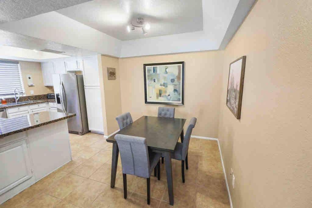 The Cool Cactus Condo With Pool And Jacuzzi Tempe Exterior photo